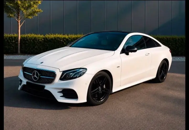 Mercedes-Benz E 400