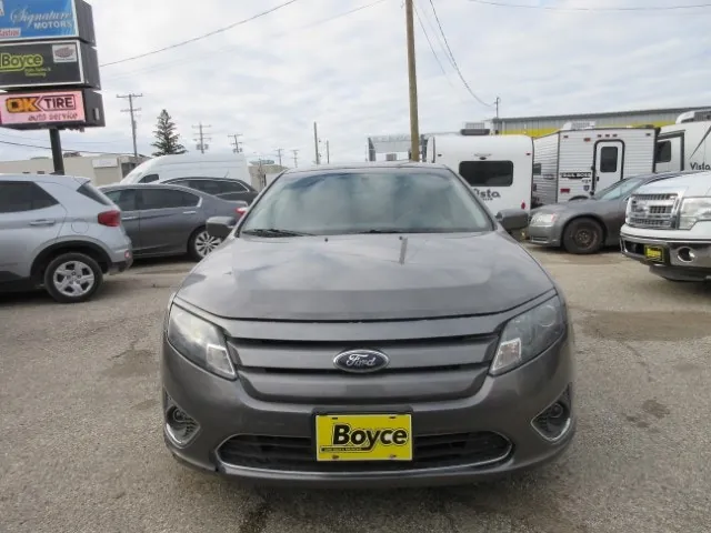 Ford Fusion 2012 photo 2
