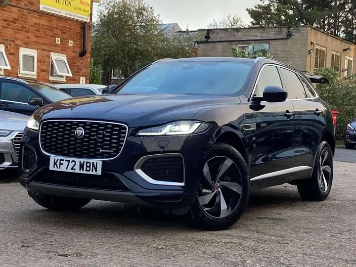 Jaguar F-Pace 2023 photo 2