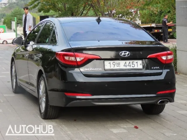 Hyundai Sonata 2015 photo 4