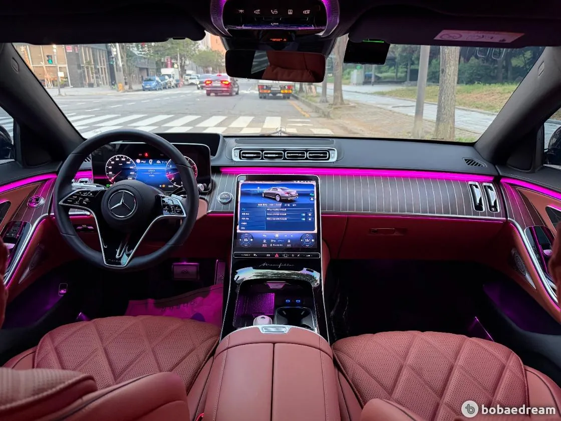 Mercedes-Benz Maybach S680 2025 photo 4
