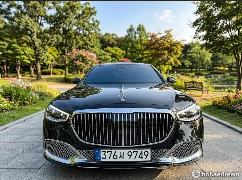Mercedes-Benz Maybach S680