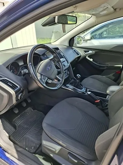 Ford Focus 2016 photo 2