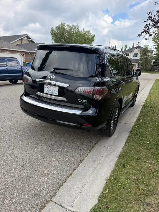Infiniti Qx80 2017 photo 2