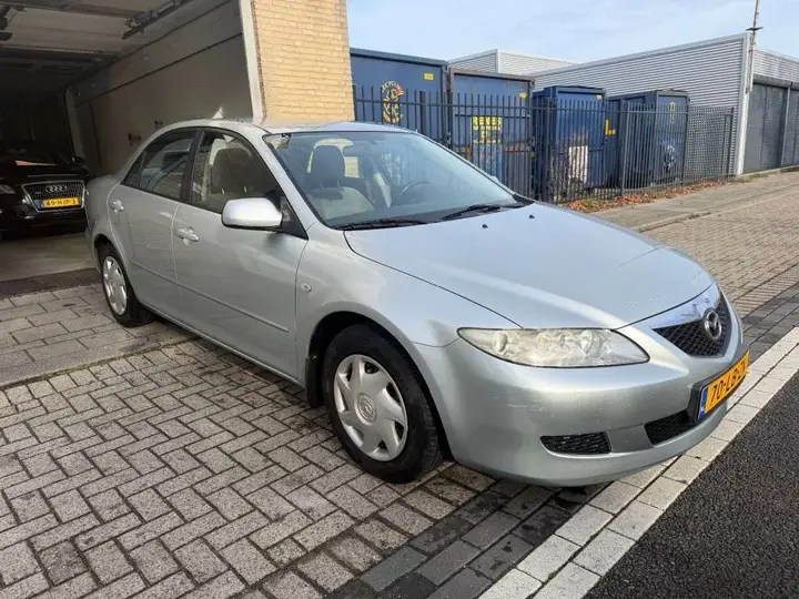 Mazda 6 2002 photo 3