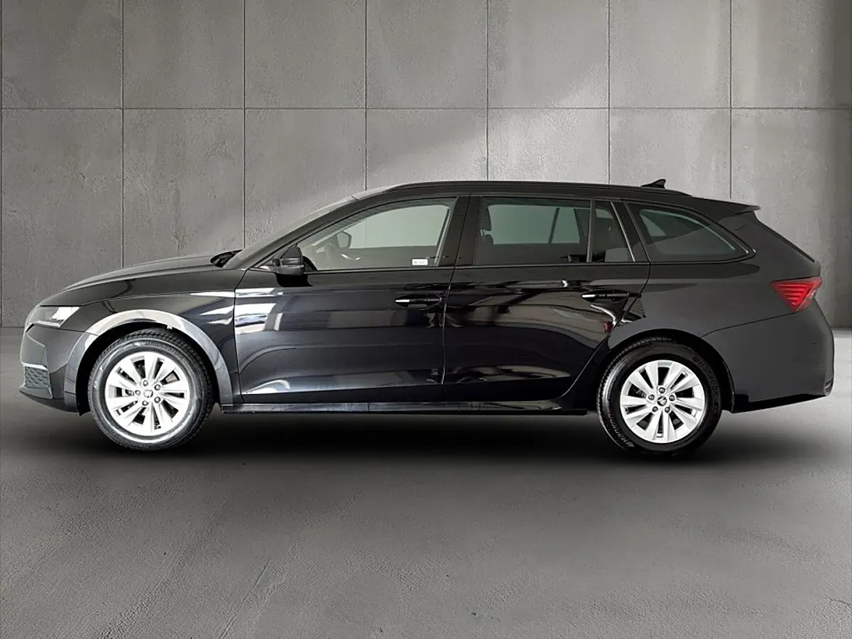 Skoda Octavia 2025 photo 3