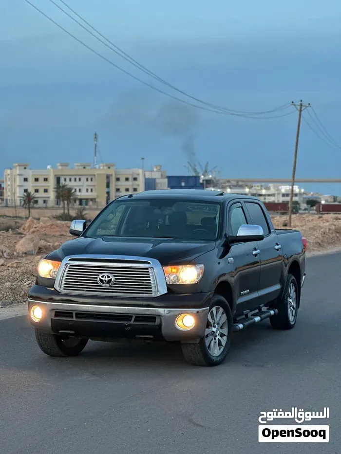 Toyota Tundra 2011 photo 3