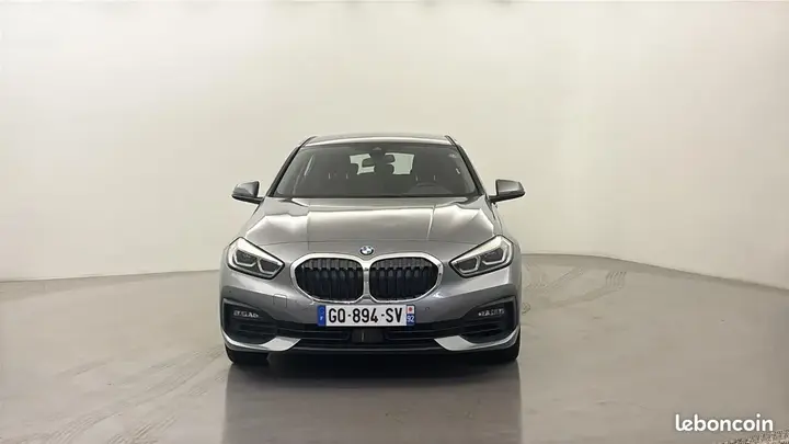 BMW Série 1 2023 photo 2
