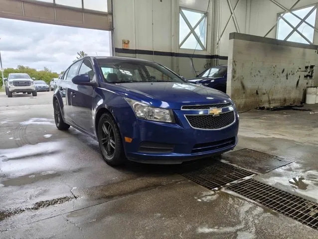 Chevrolet Cruze 2012 photo 3