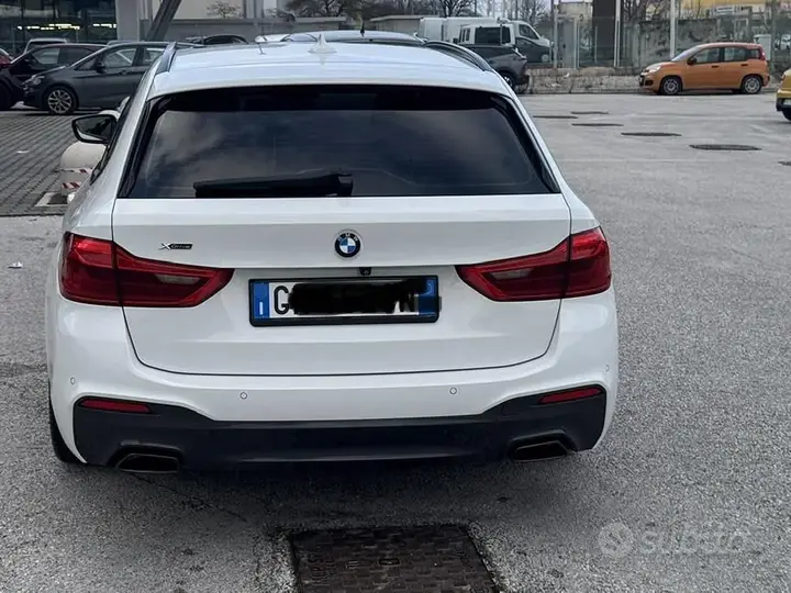BMW 5 Series 2018 photo 3