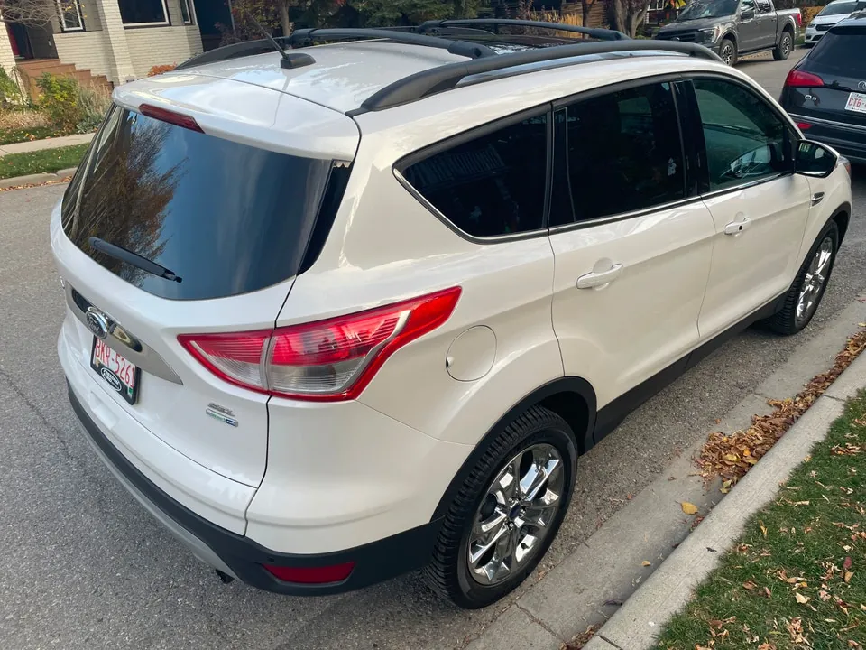 Ford Escape 2013 photo 2