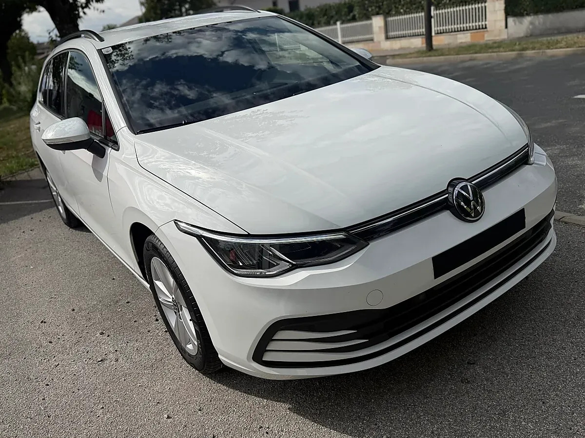 Volkswagen Golf 2024 photo 3