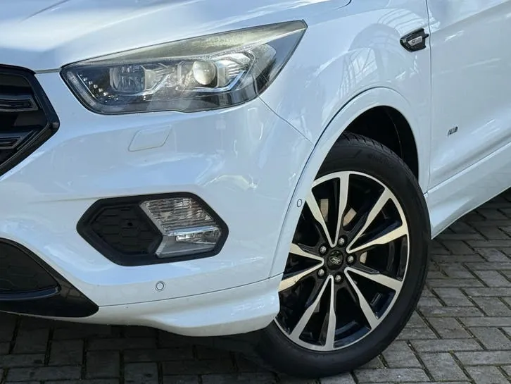 Ford Kuga 2018 photo 3