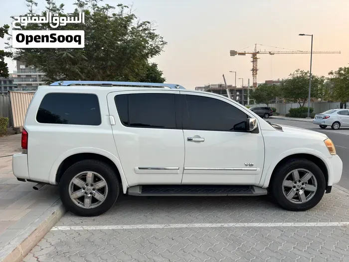 Nissan Armada 2012 photo 3