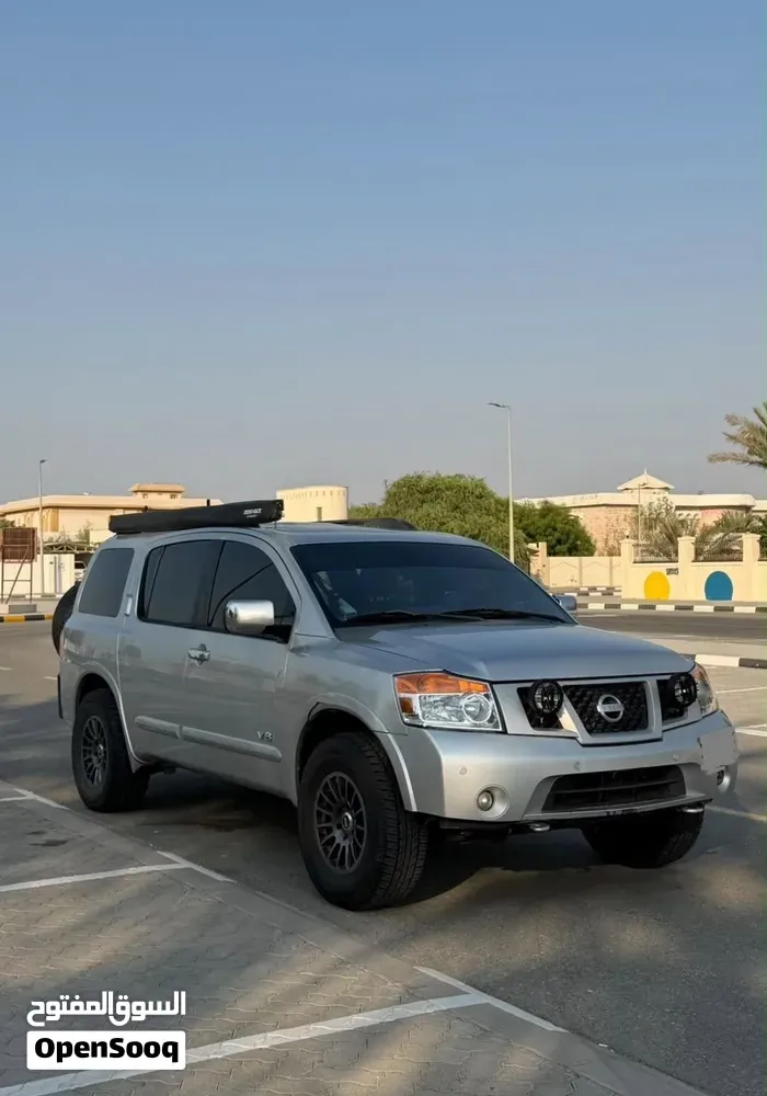 Nissan Armada 2012 photo 5