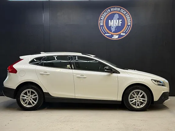 Volvo V40 2018 photo 2