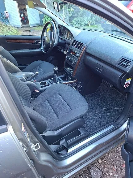 Mercedes-Benz A170 2006 photo 2
