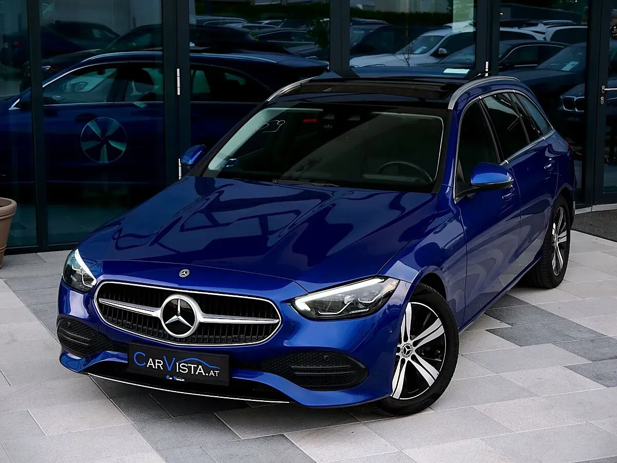 Mercedes-Benz C-Class 2023 photo 2