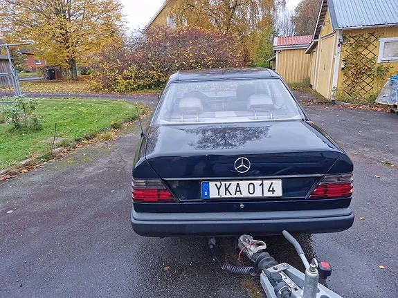 Mercedes-Benz 250 D 1986 photo 4