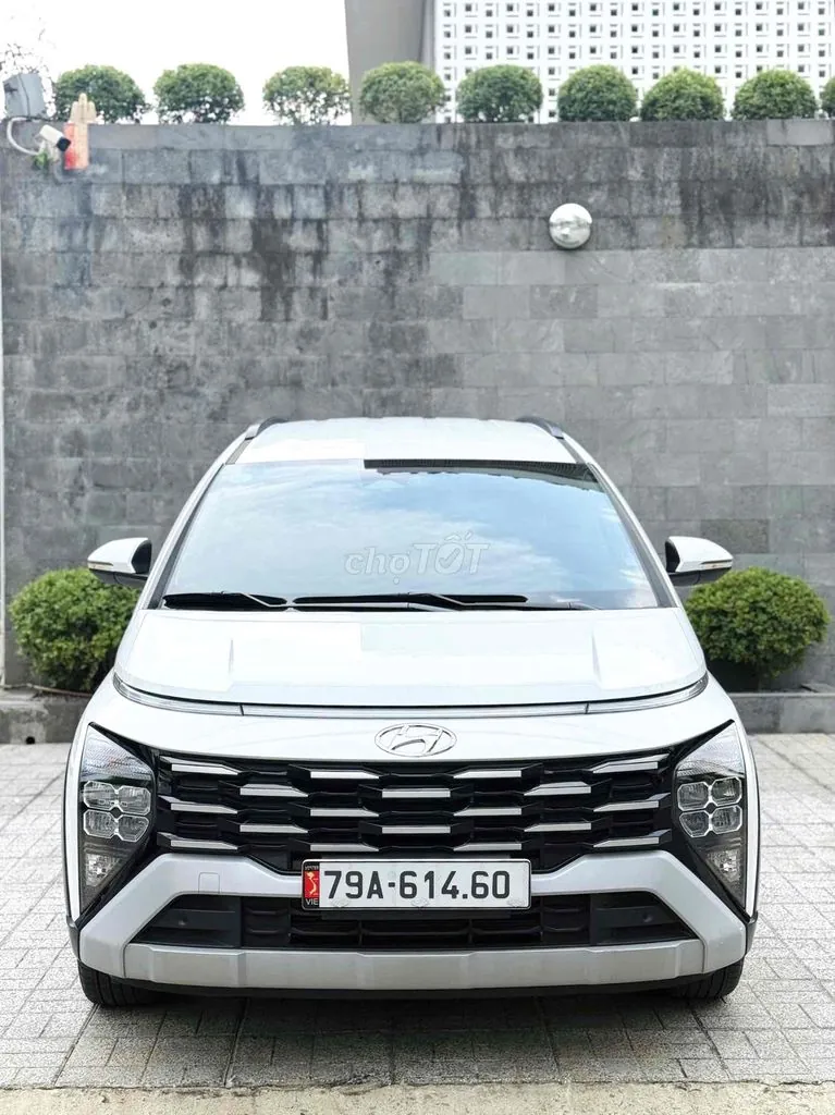 Hyundai Stargazer