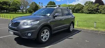 Hyundai Santa Fe 2010 photo 2