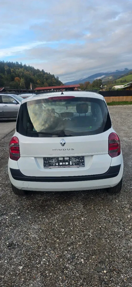 Renault Modus 2010 photo 3