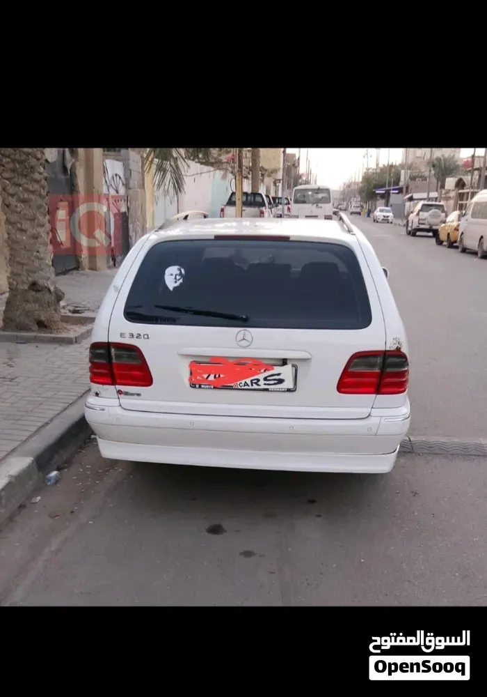 Mercedes-Benz E-Class 2001 photo 2