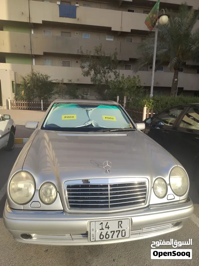 Mercedes-Benz E-Class 2001 photo 5