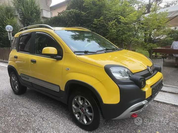 Fiat Panda Cross 2017 photo 2