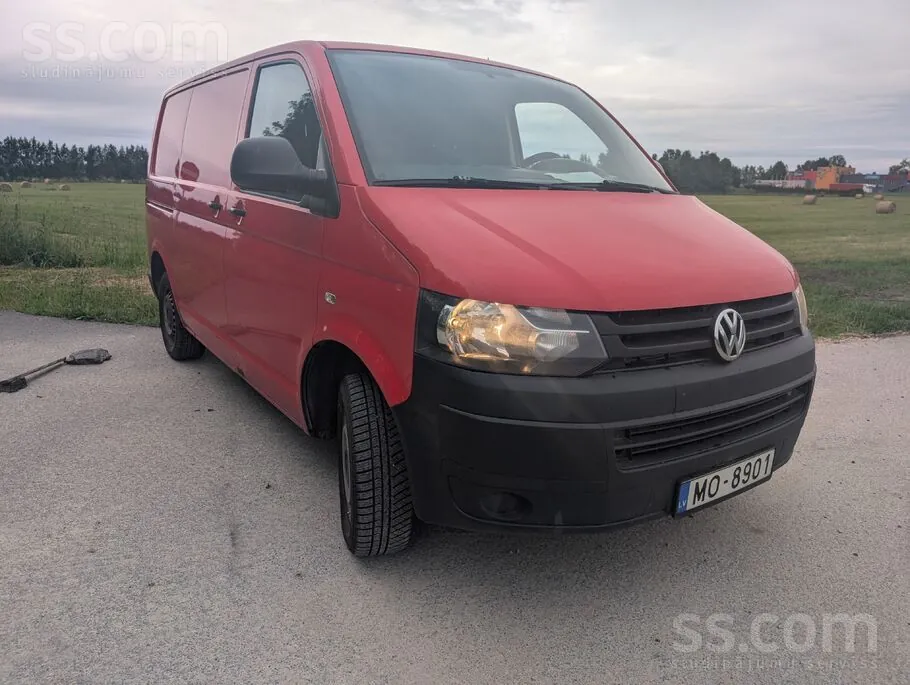 Volkswagen T5 2013 photo 2