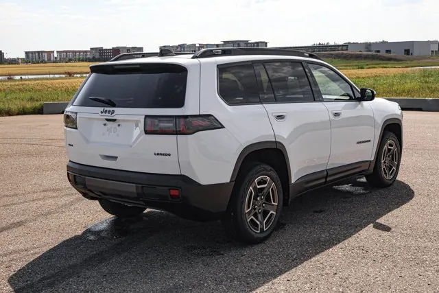 Jeep Cherokee 2026 photo 3