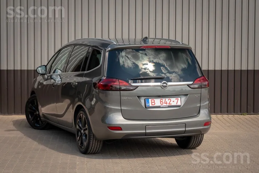Opel Zafira 2016 photo 4