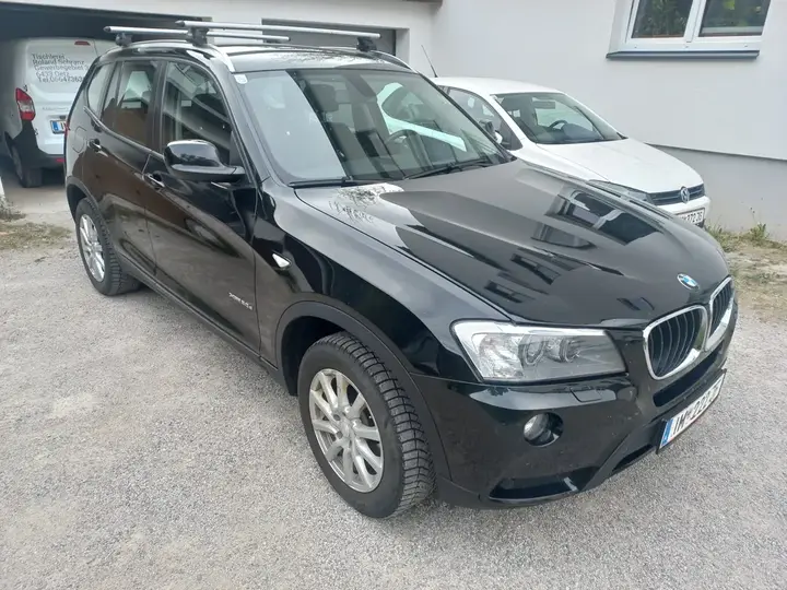 BMW X3 2012 photo 2