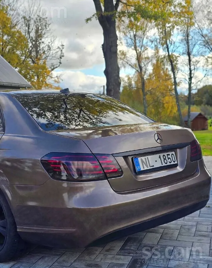 Mercedes-Benz E200 2014 photo 3