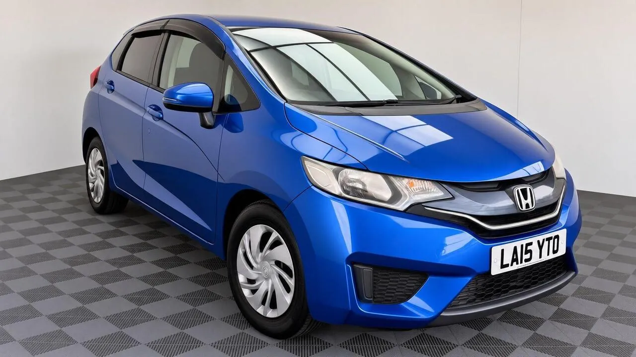 Honda Jazz 2015 photo 2