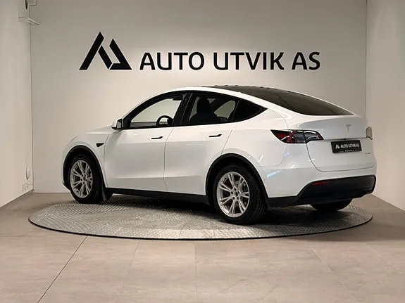 Tesla Model Y 2022 photo 5
