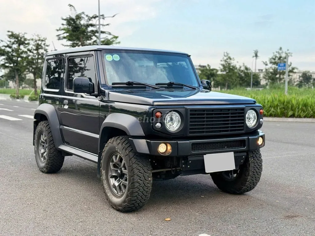 Suzuki Jimny 2024 photo 2