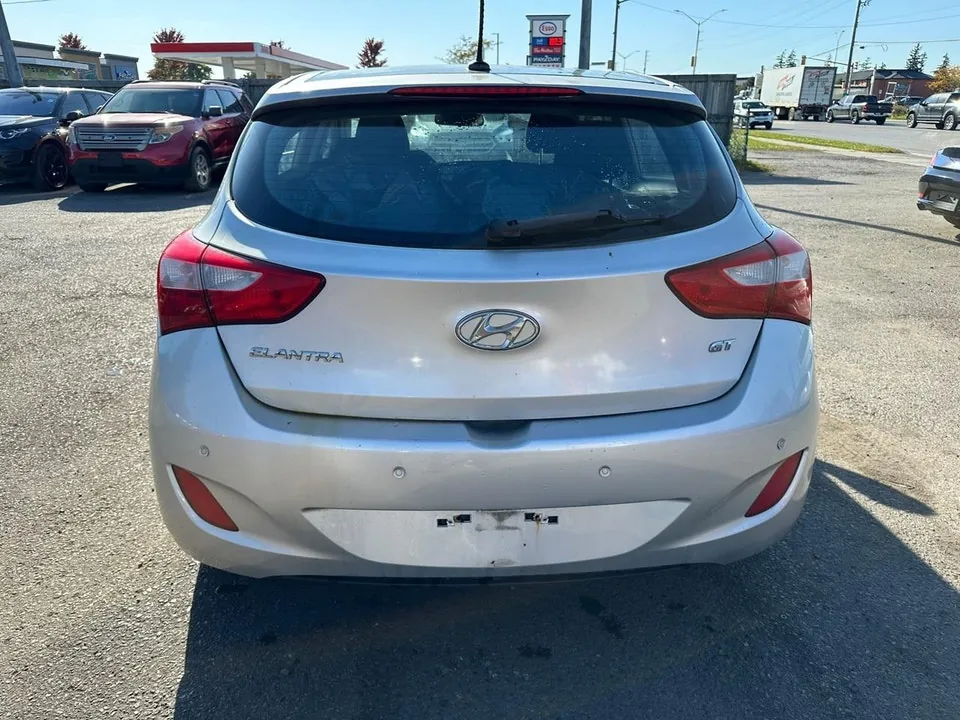 Hyundai Elantra 2013 photo 4