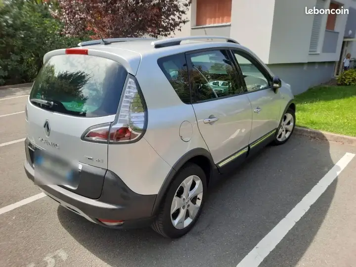 Renault Scenic 2014 photo 3