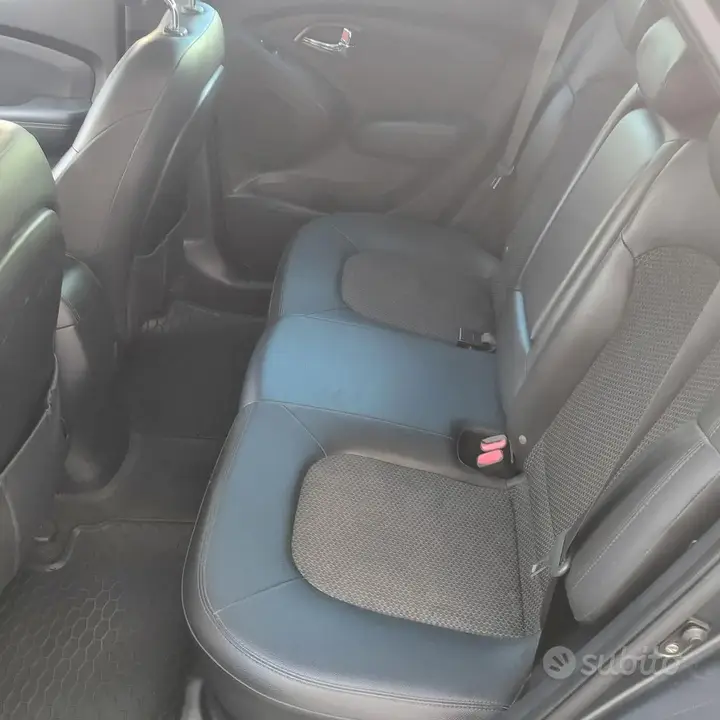 Hyundai Ix35 2011 photo 5