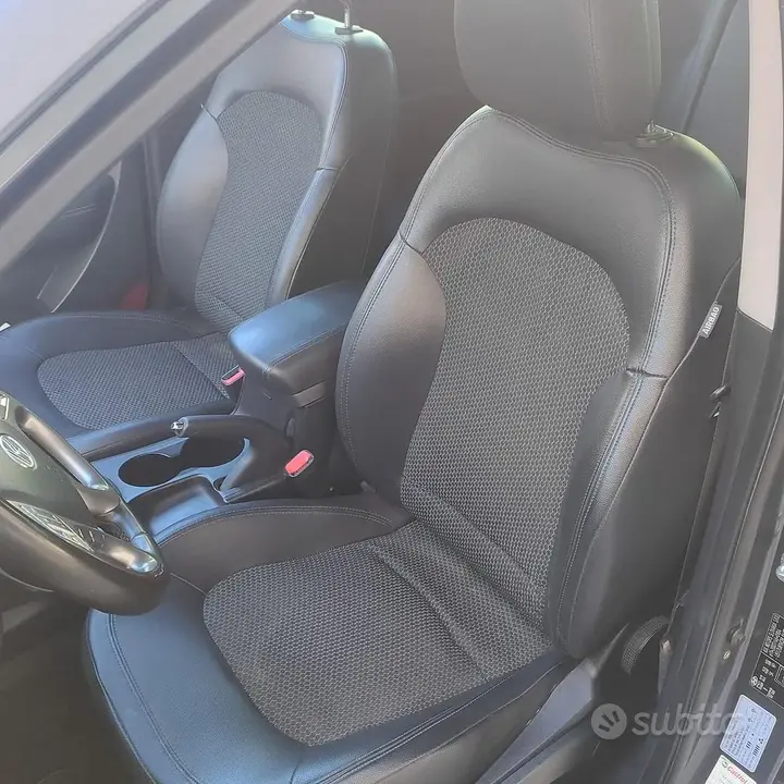 Hyundai Ix35 2011 photo 4