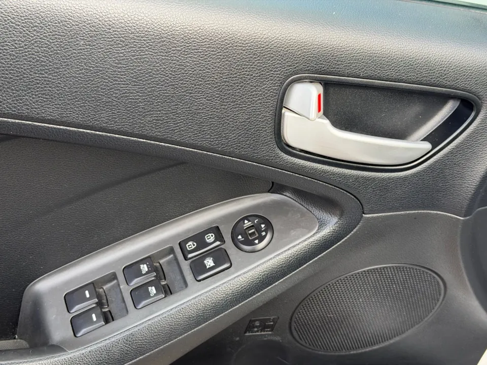 Kia Forte Lx Auto 2017 photo 4