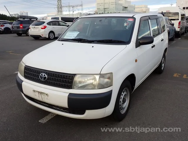 Toyota Probox 2010 photo 2