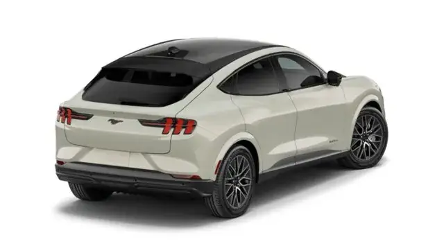 Ford Mustang Mach-E 2026 photo 4