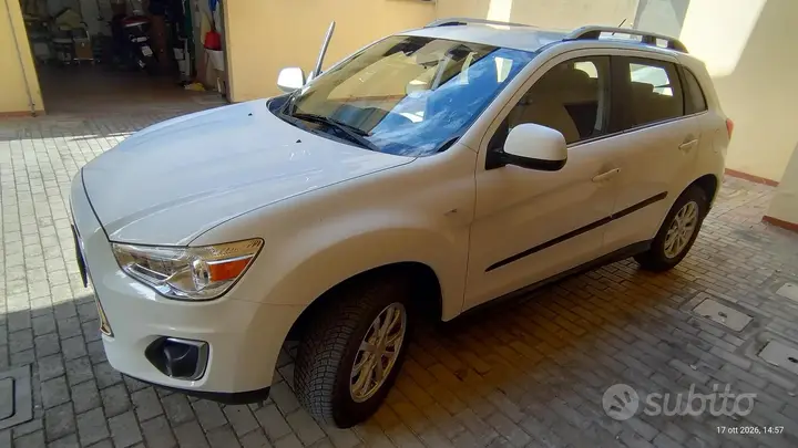 Mitsubishi Asx 2013 photo 3