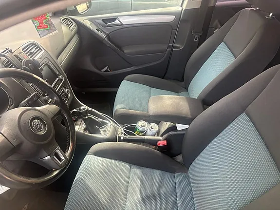 Volkswagen Golf Vi 2010 photo 4