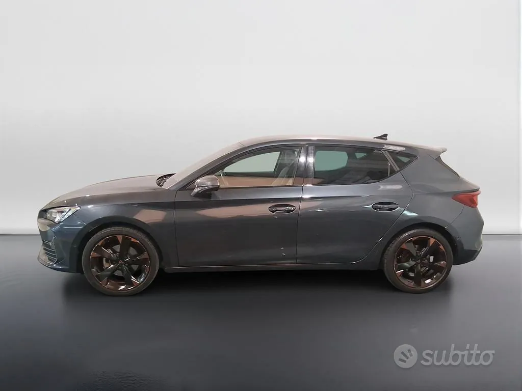Cupra Leon 2023 photo 3