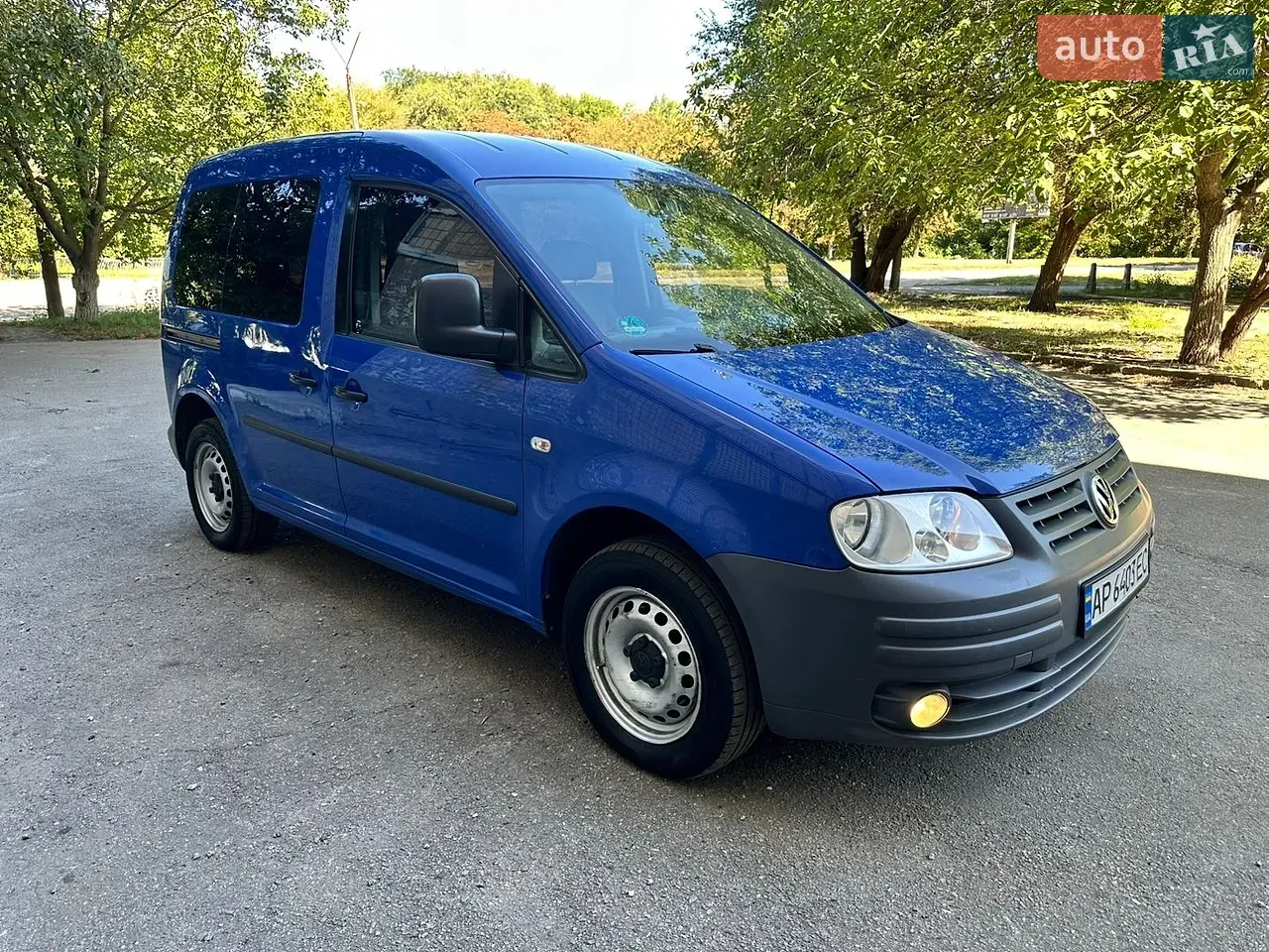 Volkswagen Caddy 2010 photo 2