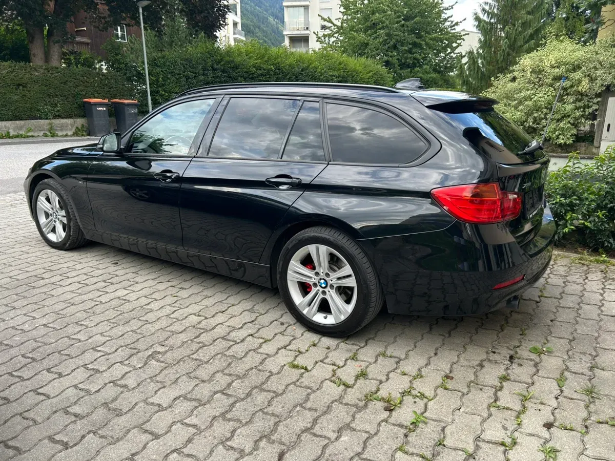 BMW 3 Series 2015 photo 2