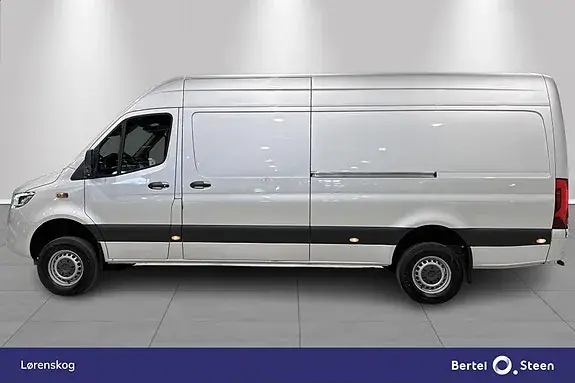 Mercedes-Benz Sprinter 319 2023 photo 2